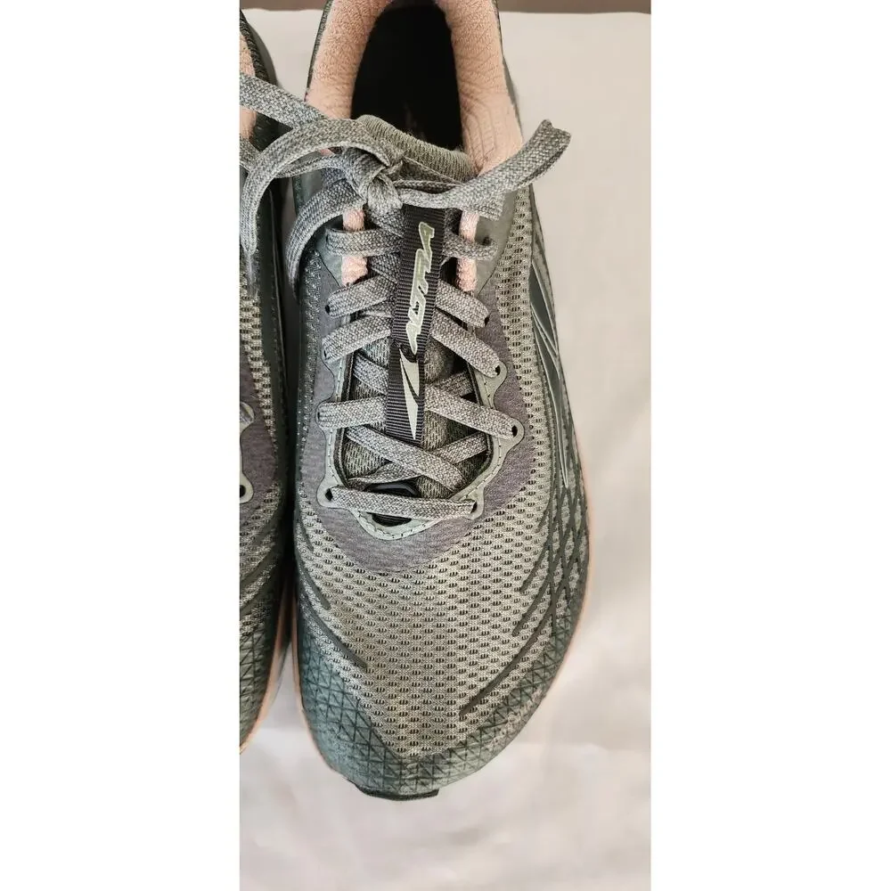 Altra Timp 2 Women's Trail Running Shoes Lily Pad Gray Pink Sz 8.5